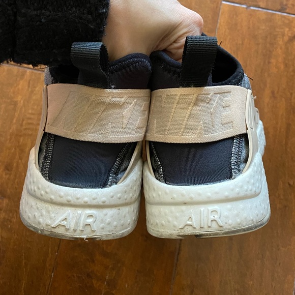 Nike Air Huarache Run Ultra SE Sneakers Sz 6 - Picture 6 of 12